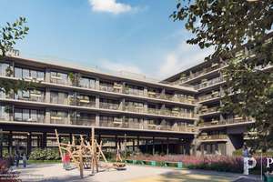 Stadtapartment mit sep. Küche, großen Fensterfronten und Balkon zum grünen Innenhof