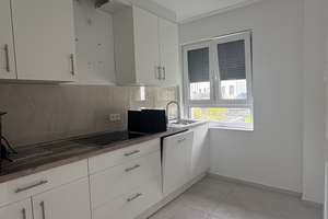 Exklusive 4-Zimmer-Souterrain-Wohnung mit lux. Innenausstattung inkl. EBK in Wiesbaden – Die vollständige Adresse der Immobilie erhältst du vom Anbieter., 65205 Südost, Wiesbaden – Vorschaubild 4
