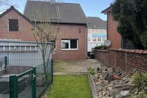 Vermietetes Einfamilienhaus in Essen-Dellwig! – Die vollständige Adresse der Immobilie erhältst du vom Anbieter., 45357 Dellwig, Essen – Vorschaubild 4