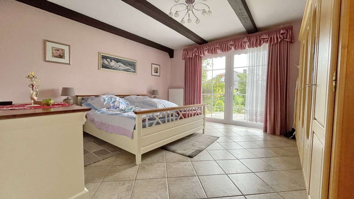 Immobilie in Kisdorf - Attraktives Einfamilienhaus mit ansprechendem Garten und Sonnenterrasse in Kisdorf - Bild 10