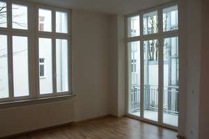 "Stilvolle Altbauwohnung im 3. OG mit 2 Balkonen im begehrten Helmholtz-Kiez" – Stargarder Straße 21, 10437 Prenzlauer Berg, Berlin – Vorschaubild 11