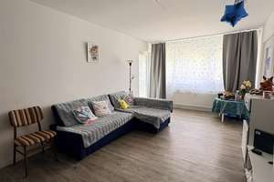 3-Zimmer-Wohnung mit Einbauküche, saniertem Wannenbad und Vinylboden in Braunschweig! – Emsstraße 14, 38120 Weststadt, Braunschweig – Vorschaubild 6