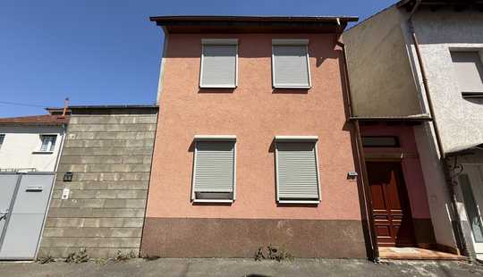 Bild von Familienidylle mitten in der Stadt – Charmantes Einfamilienhaus in ruhiger Innenstadtlage von Bad Kr