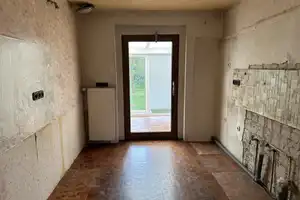 Gut geschn. Doppelhaushälfte mit Potential (Baureserve,GRZ:0,2/GFZ:0,4) in bel. Lage v. Heiligensee! – Silberhammerweg 4a, 13503 Berlin – Vorschaubild 9