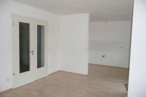 +++ 3 Zimmer Hochparterre Wohnung mit Balkon und Stellplatz +++ – Franz-Mehring-Straße 40, 8058 Pölbitz, Zwickau – Vorschaubild 5