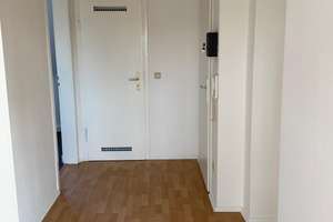 Attraktive 2-Zimmer-Dachgeschosswohnung in zentraler Lage von Hamm – Die vollständige Adresse der Immobilie erhältst du vom Anbieter., 59067 Mitte, Hamm – Vorschaubild 4