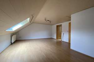 Attraktives Reihenmittelhaus in Burgfarrnbach mit kleinem Garten & Solarthermie – Die vollständige Adresse der Immobilie erhältst du vom Anbieter., 90768 Atzenhof, Burgfarrnbach, Fürth – Vorschaubild 15