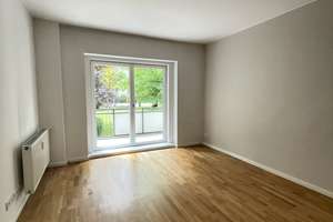 Zweizimmerwohnung mit Einbauküche und Balkon – Anton-Saefkow-Straße 32, 10407 Prenzlauer Berg, Berlin – Vorschaubild 3