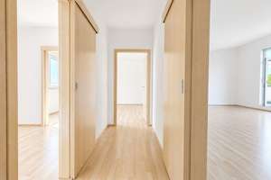 LICHT, LUFT UND WEITBLICK - OFFENES WOHNEN IM PENTHOUSE MIT SONNIGER DACHTERRASSE – Die vollständige Adresse der Immobilie erhältst du vom Anbieter., 65197 Klarenthal, Wiesbaden – Vorschaubild 8