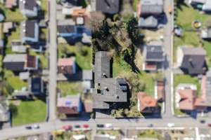 Seltene Gelegenheit: Exklusive Villa mit Indoor-Pool und weitläufigem Grundstück in Gaimersheim – Die vollständige Adresse der Immobilie erhältst du vom Anbieter., 85080 Gaimersheim – Vorschaubild 2