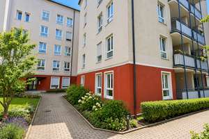 Gemütliche 2-Zimmer-Wohnung mit Balkon, Aufzug und Tiefgaragenstellplatz in Dresden-Löbtau – Lübecker Straße 14, 1159 Löbtau-Nord, Dresden – Vorschaubild 2