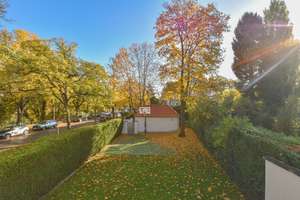Stilvolle Doppelhaushälfte in begehrter Schmargendorfer Wohnlage mit idyllischem Garten – Forckenbeckstraße 52, 14199 Schmargendorf, Berlin – Vorschaubild 17