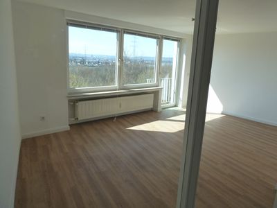 Einzigartige Süd-West-Höhenlage mit Blick auf Rhein und Eifel