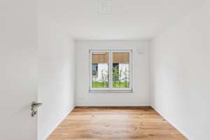 Freistehendes Einfamilienhaus in geschmackvoller Architektur in Obermenzing – Die vollständige Adresse der Immobilie erhältst du vom Anbieter., 81245 Obermenzing, München – Vorschaubild 5