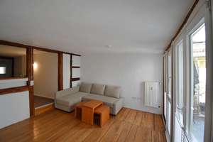 Charmante  und stilvoll ausgestattete 2-Zimmer-Stadtwohnung mit Balkon in begehrter Citylage – Die vollständige Adresse der Immobilie erhältst du vom Anbieter., 78462 Altstadt, Konstanz – Vorschaubild 11
