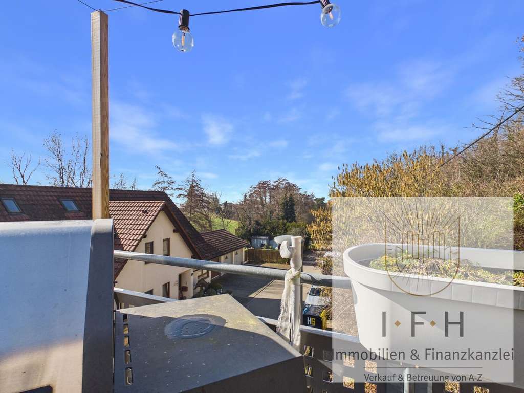 Immobilie in Ballrechten-Dottingen - Ballrechten-Dottingen - Zwei Einheiten, stabile Miete - Bild 0