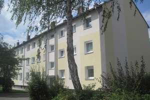 Perfekt! Hier zieh' ich ein! Renovierte 4-Zimmer-Wohnung in Stadtrandlage!