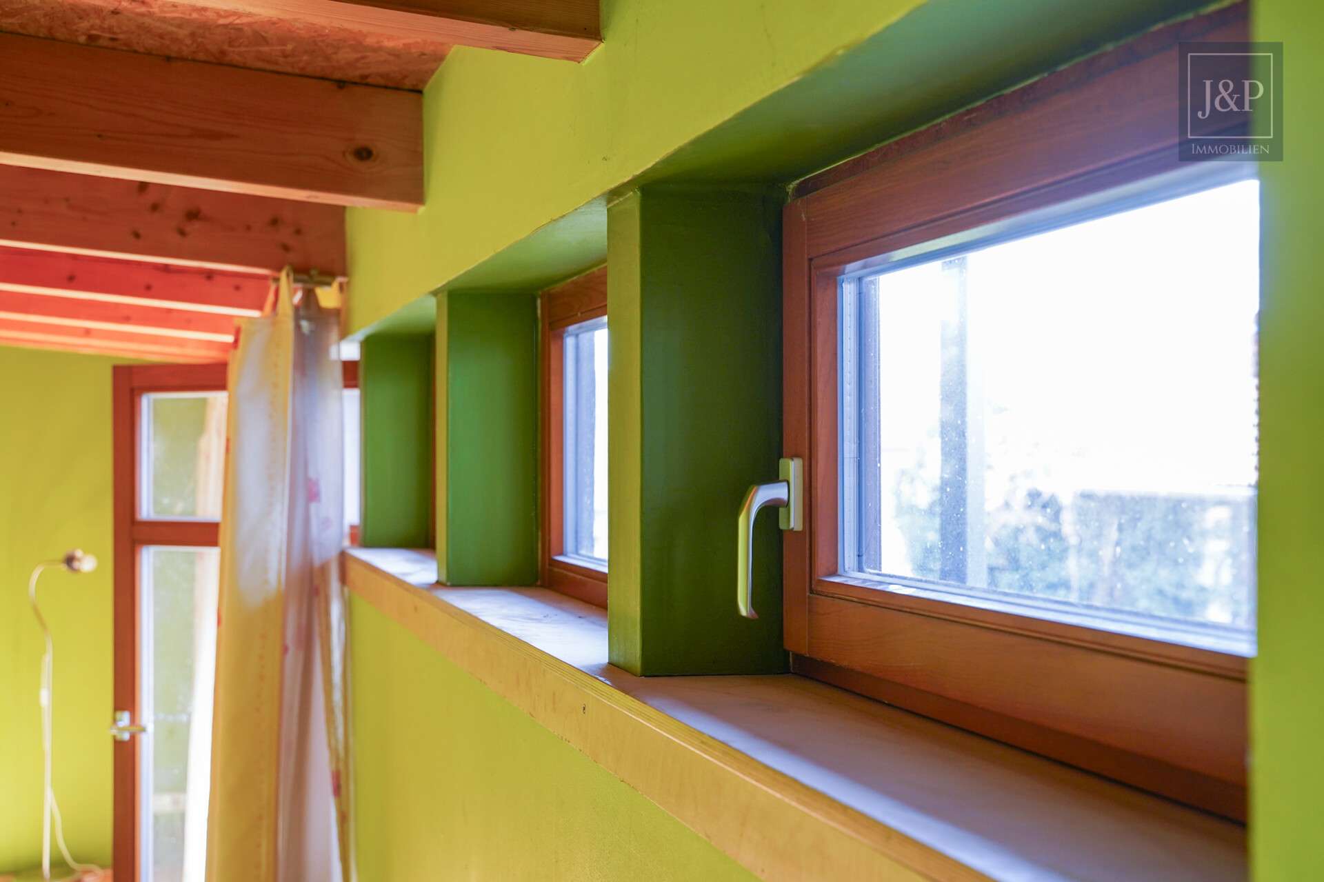 Immobilie in Bruchköbel - Zentral & vielseitig: Großes Fachwerkhaus mit Einliegerwohnung und Nebengebäuden! - Bild 22