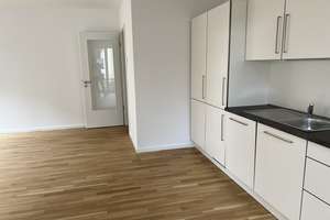 Besichtigung Sa. 15.08. - 10:15 Uhr....EBK, Terrasse, Parkett, Balkon, Keller.... – Am Lindensteg 15, 14547 Beelitz – Vorschaubild 12