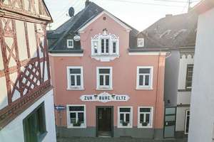 Historisches Stadthaus - Liebevoll energetisch saniertes Gebäude mit Innenhof, Scheune und Garage – Die vollständige Adresse der Immobilie erhältst du vom Anbieter., 56294 Münstermaifeld – Vorschaubild 43
