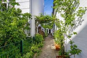 Design-Wohnung über den Dächern des Treppenviertels – Die vollständige Adresse der Immobilie erhältst du vom Anbieter., 22587 Blankenese, Hamburg – Vorschaubild 4