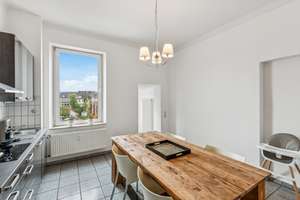 Traumhaft schöne und moderne 3 Zimmer Jugendstilwohnung in KR-Stadtmitte!! – Die vollständige Adresse der Immobilie erhältst du vom Anbieter., 47798 Stadtmitte, Krefeld – Vorschaubild 11