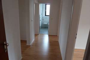 Ruhige und helle 3,5-Zimmer-DG-Wohnung in Bedingrade – Die vollständige Adresse der Immobilie erhältst du vom Anbieter., 45359 Bedingrade, Essen – Vorschaubild 2