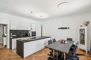 AIGNER - Wohnkomfort auf höchstem Niveau – Hochwertig sanierte Altbauwohnung in begehrter Lage – Die vollständige Adresse der Immobilie erhältst du vom Anbieter., 80634 Neuhausen, München – Vorschaubild 3