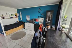 Top gepflegtes und vermietetes Apartment mit Loggia in Regensburg – Die vollständige Adresse der Immobilie erhältst du vom Anbieter., 93057 Reinhausen, Regensburg – Vorschaubild 1