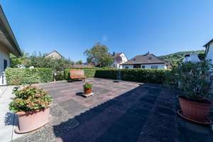 Einfamilienhaus mit riesiger Terrasse, wunderschönem Garten und viel Platz für Kreativität – Hauptstraße 13, 63695 Glauburg – Vorschaubild 9