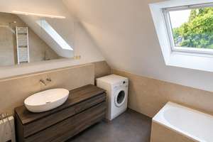 Helle 3-Zimmer-Maisonettewohnung mit Balkon in Köln-Junkersdorf – Die vollständige Adresse der Immobilie erhältst du vom Anbieter., 50858 Junkersdorf, Köln – Vorschaubild 7