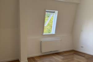 Mittelweg - Exklusive 4-Zimmer Dachgeschosswohnung mit großer Dachterrasse – Die vollständige Adresse der Immobilie erhältst du vom Anbieter., 20148 Rotherbaum, Hamburg – Vorschaubild 8