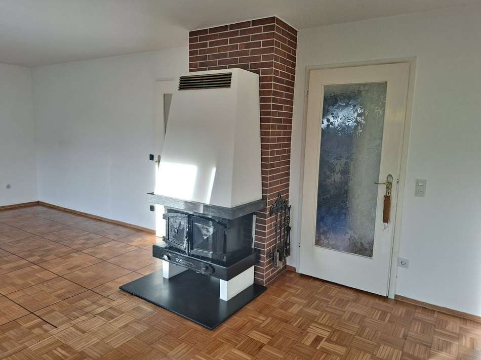 382655 2025125094351 0993