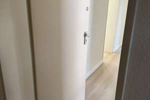 Schöne 3-Zimmer-Wohnung mit großer Terrasse in RS-Hasten in ruhiger und dennoch zentraler Lage – Die vollständige Adresse der Immobilie erhältst du vom Anbieter., 42857 Hölterfeld, Remscheid – Vorschaubild 3