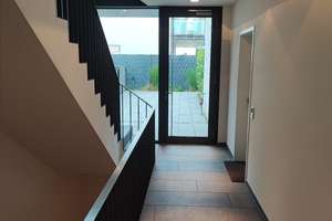 MODERNE ARCHITEKTUR TRIFFT AUF EXKLUSIVE AUSSTATTUNG, mit Garten, Terrassen – Die vollständige Adresse der Immobilie erhältst du vom Anbieter., 50858 Junkersdorf, Köln – Vorschaubild 3