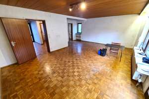 FREISTEHENDES FAMILIENHAUS IN SACKGASSENLAGE MIT 4 SCHLAFZIMMERN, 2 BÄDERN UND GARAGE – Die vollständige Adresse der Immobilie erhältst du vom Anbieter., 75196 Remchingen – Vorschaubild 11