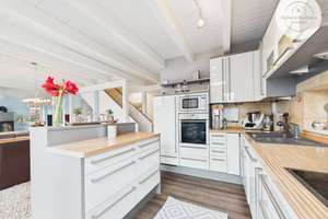 Property thumbnail 8