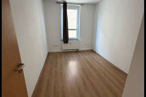 4,5-Zimmer-Maisonettewohnung in Gelsenkirchen-Ückendorf zu vermieten – Bergmannstr. 42, 45866 Ückendorf, Gelsenkirchen – Vorschaubild 2