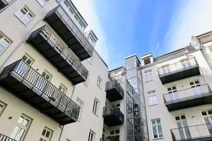 BESTLAGE NAHE KU'DAMM & KADEWE - WOHNEN & ARBEITEN ODER FÜR FAMILIE - MIT AUFZUG, TERRASSE & SAUNA – Nürnberger Straße 19 bb, 10789 Charlottenburg, Berlin – Vorschaubild 37