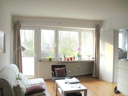 [TAUSCHWOHNUNG] Suche 3 Zimmer 2024 tausche gegen 2 Zimmer in Poppelsdorf