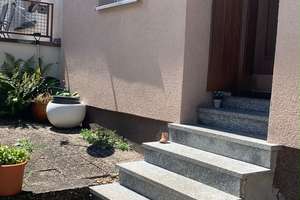 8-Zimmer Doppelhaushälfte mit großem Garten zu vermieten. – Die vollständige Adresse der Immobilie erhältst du vom Anbieter., 72461 Albstadt – Vorschaubild 5