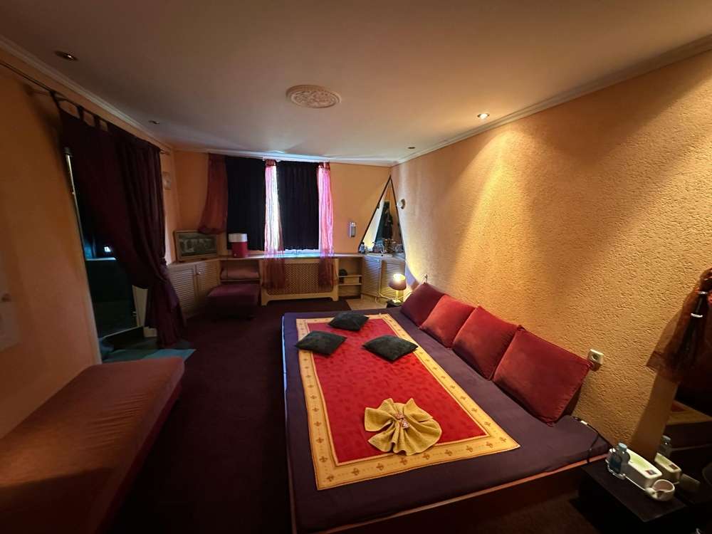 PREIS AUF ANFRAGE! Wohn- und Geschäftshaus mit besonderer gewerblicher Nutzung in Westoverledingen!, Leer Kreis – Bild 4