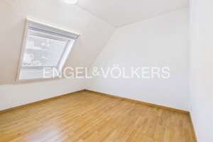 Tiergartenviertel! Lichtdurchflutete Maisonette mit Kamin, Balkon und Garage – Die vollständige Adresse der Immobilie erhältst du vom Anbieter., 47800 Bockum, Krefeld – Vorschaubild 5