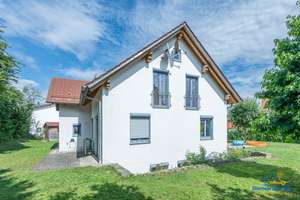 Gehobenes Einfamilienhaus mit Doppelgarage: Vielseitige Nutzung in ruhiger Lage VB! – Die vollständige Adresse der Immobilie erhältst du vom Anbieter., 84069 Schierling – Vorschaubild 3