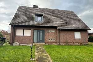 Einfamilienhaus mit Garage – Die vollständige Adresse der Immobilie erhältst du vom Anbieter., 48653 Coesfeld – Vorschaubild 2