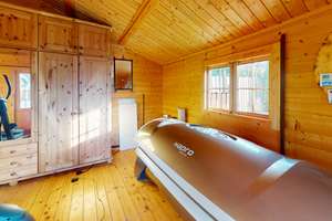 Luxuriöses Zweifamilienhaus mit Pool, Wellness & großem Garten in zentraler Lage von Hannover – Die vollständige Adresse der Immobilie erhältst du vom Anbieter., 30655 Groß-Buchholz, Hannover – Vorschaubild 15