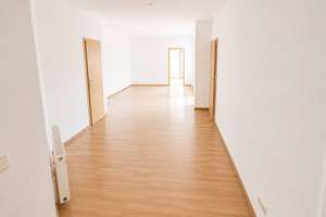 Helle 2-Zimmer Wohnung mit Balkon in ruhiger Lage in der Neue Str. zur Miete – 39104 Buckau, Magdeburg – Vorschaubild 3