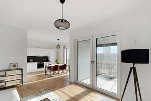 Mitte - Schön geschnitten möbliert u. Balkon-3 Zi.Apartment  – Hedwig-Porschütz-Straße 2, 10557 Moabit, Berlin – Vorschaubild 3