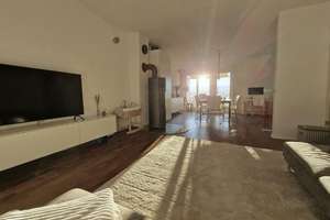 Charmante Altbauwohnung mit Balkon und Panoramablick über Stuttgart-West – Rosenbergstr. 111, 70193 Vogelsang, Stuttgart – Vorschaubild 6