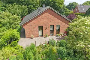 Ebenerdiges Einfamilienhaus mit traumhaft angelegtem Garten – Nordfriesland (Kreis) – Vorschaubild 26